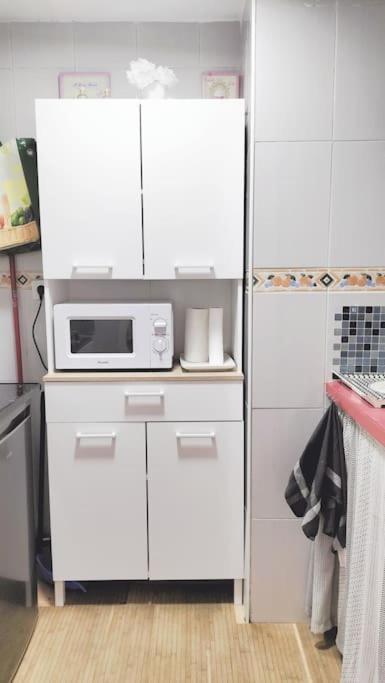 Bonito Apartamento De Dos Dormitorios En El Centro Y Calle San Miguel Torremolinos Eksteriør billede