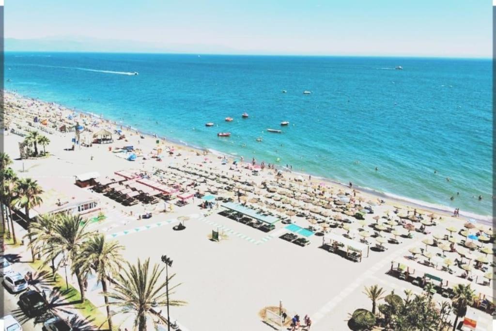 Bonito Apartamento De Dos Dormitorios En El Centro Y Calle San Miguel Torremolinos Eksteriør billede