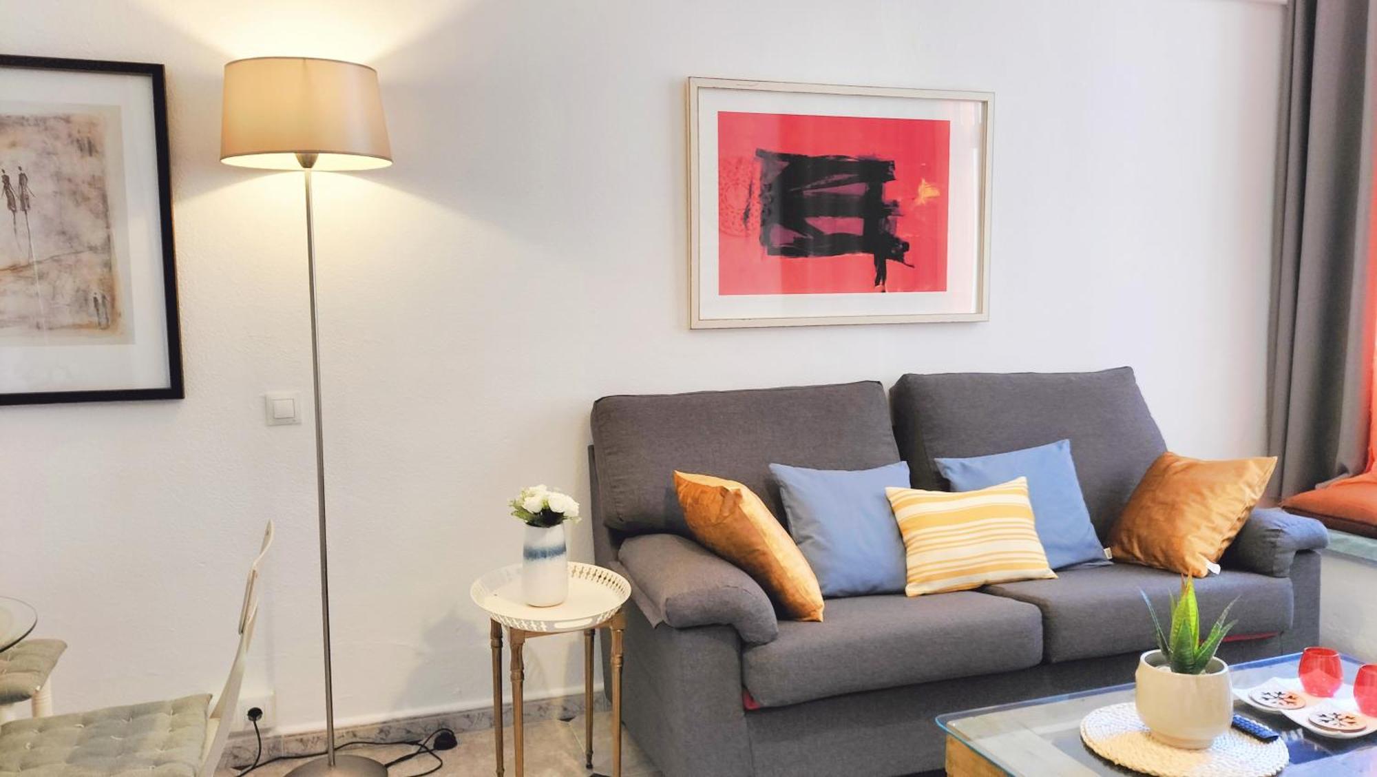 Bonito Apartamento De Dos Dormitorios En El Centro Y Calle San Miguel Torremolinos Eksteriør billede
