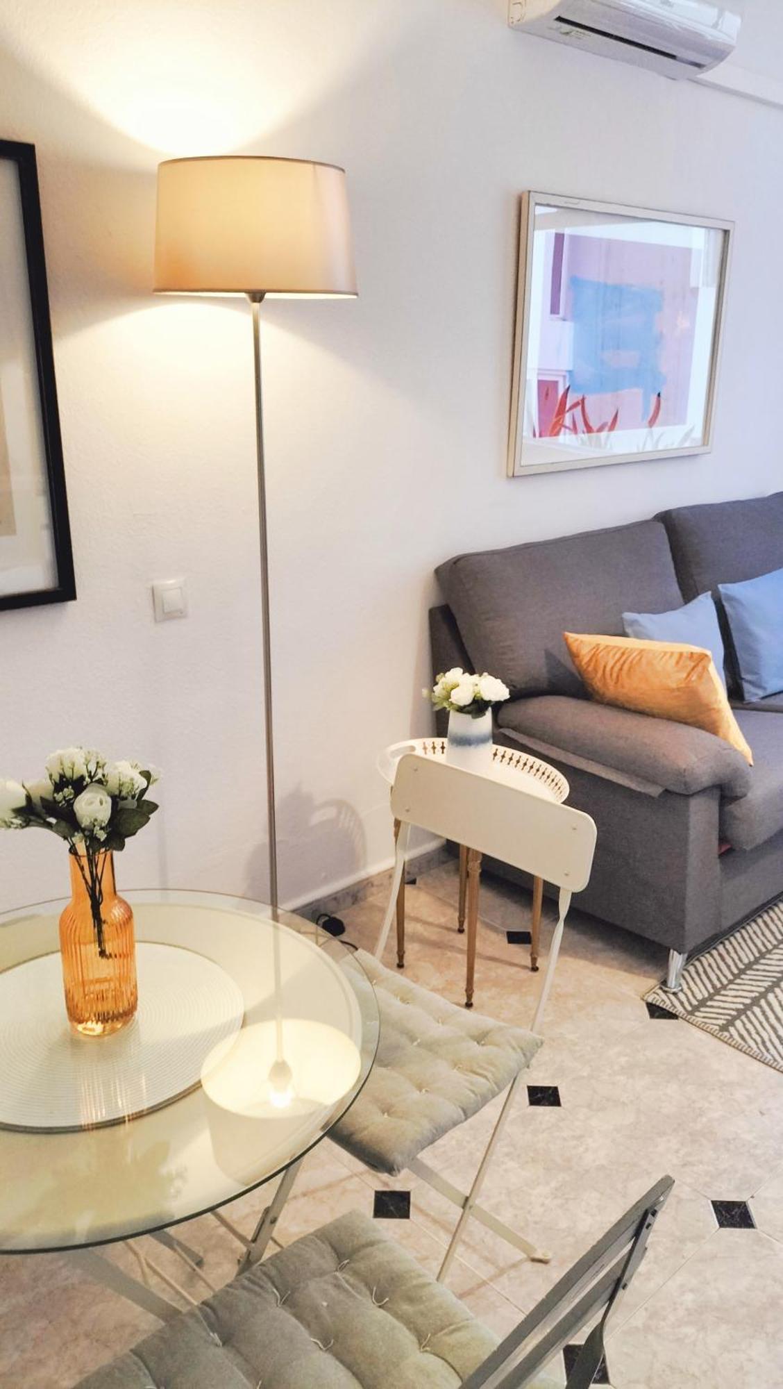 Bonito Apartamento De Dos Dormitorios En El Centro Y Calle San Miguel Torremolinos Eksteriør billede