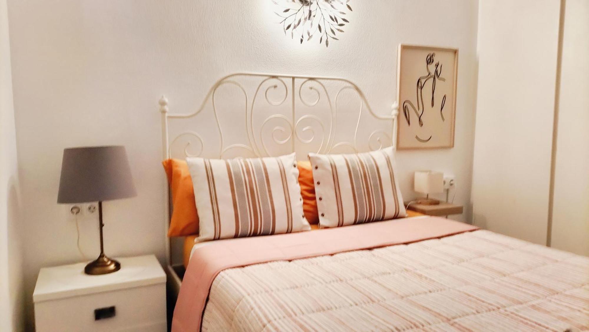Bonito Apartamento De Dos Dormitorios En El Centro Y Calle San Miguel Torremolinos Eksteriør billede